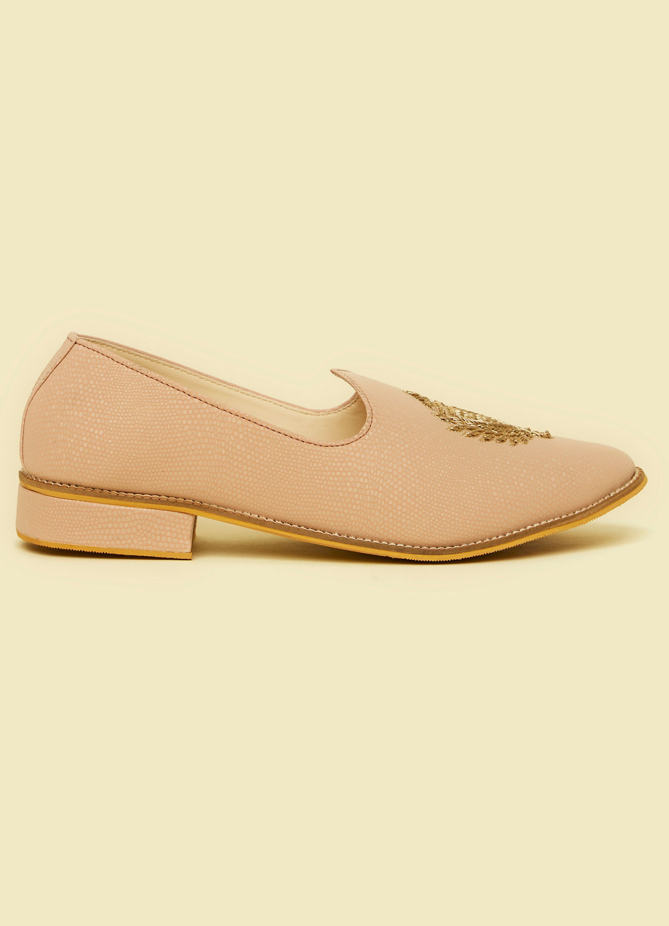 Twamev Men Pink Exquisiteness Jooti