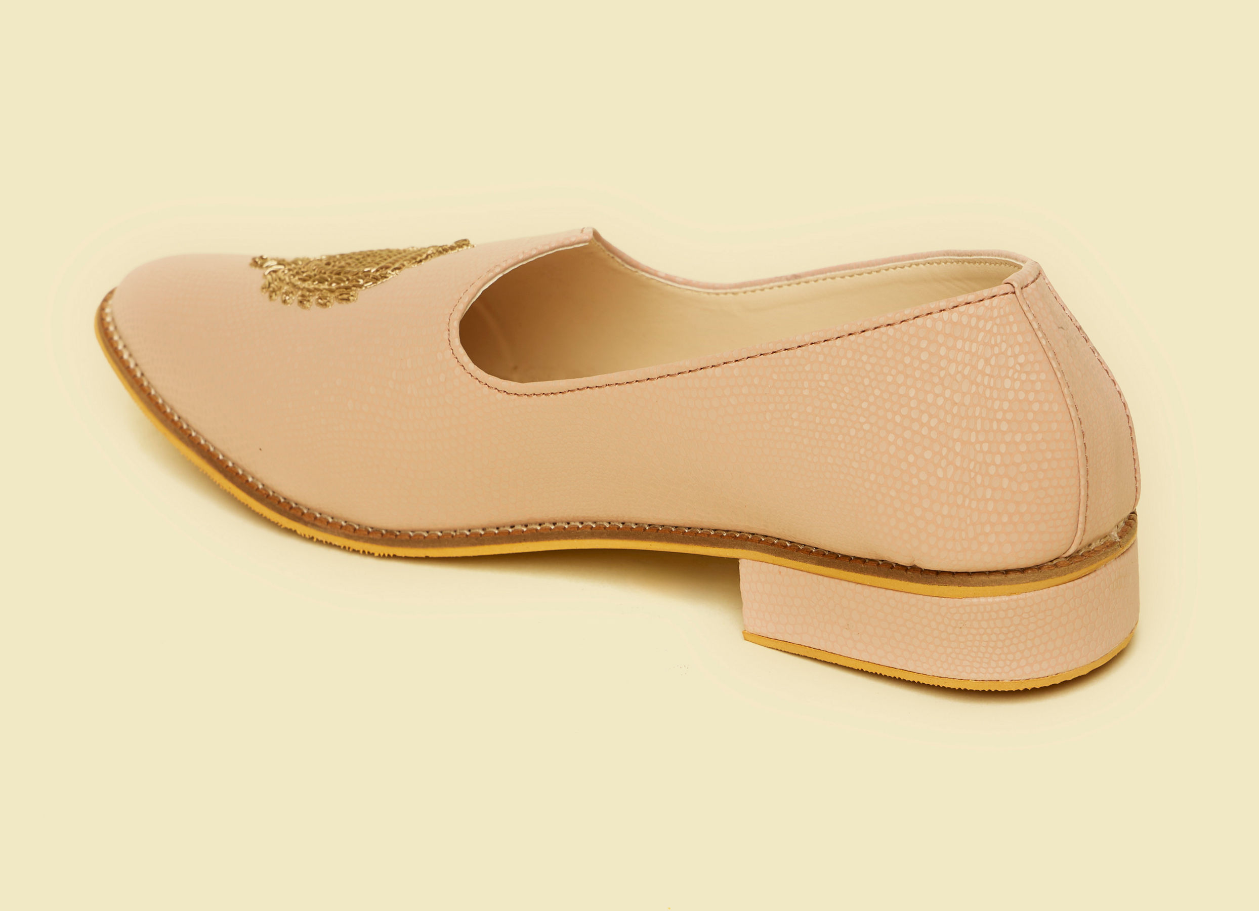 Twamev Men Pink Exquisiteness Jooti