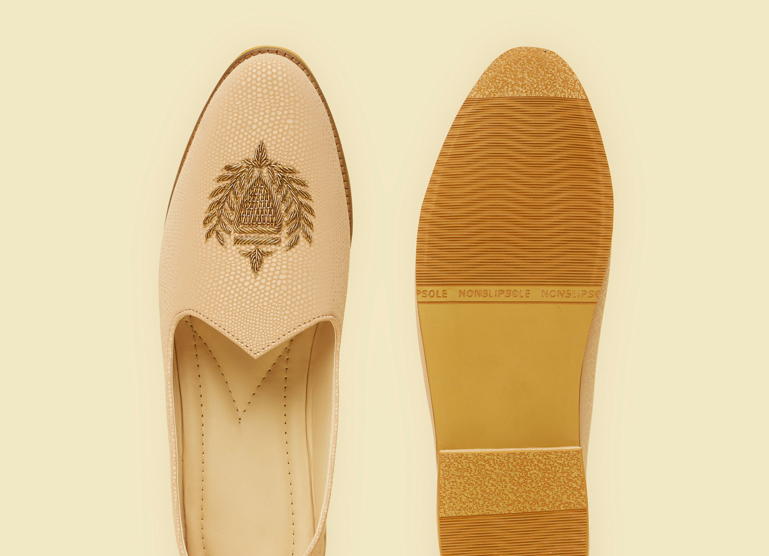 Twamev Men Peach Elegance Jooti
