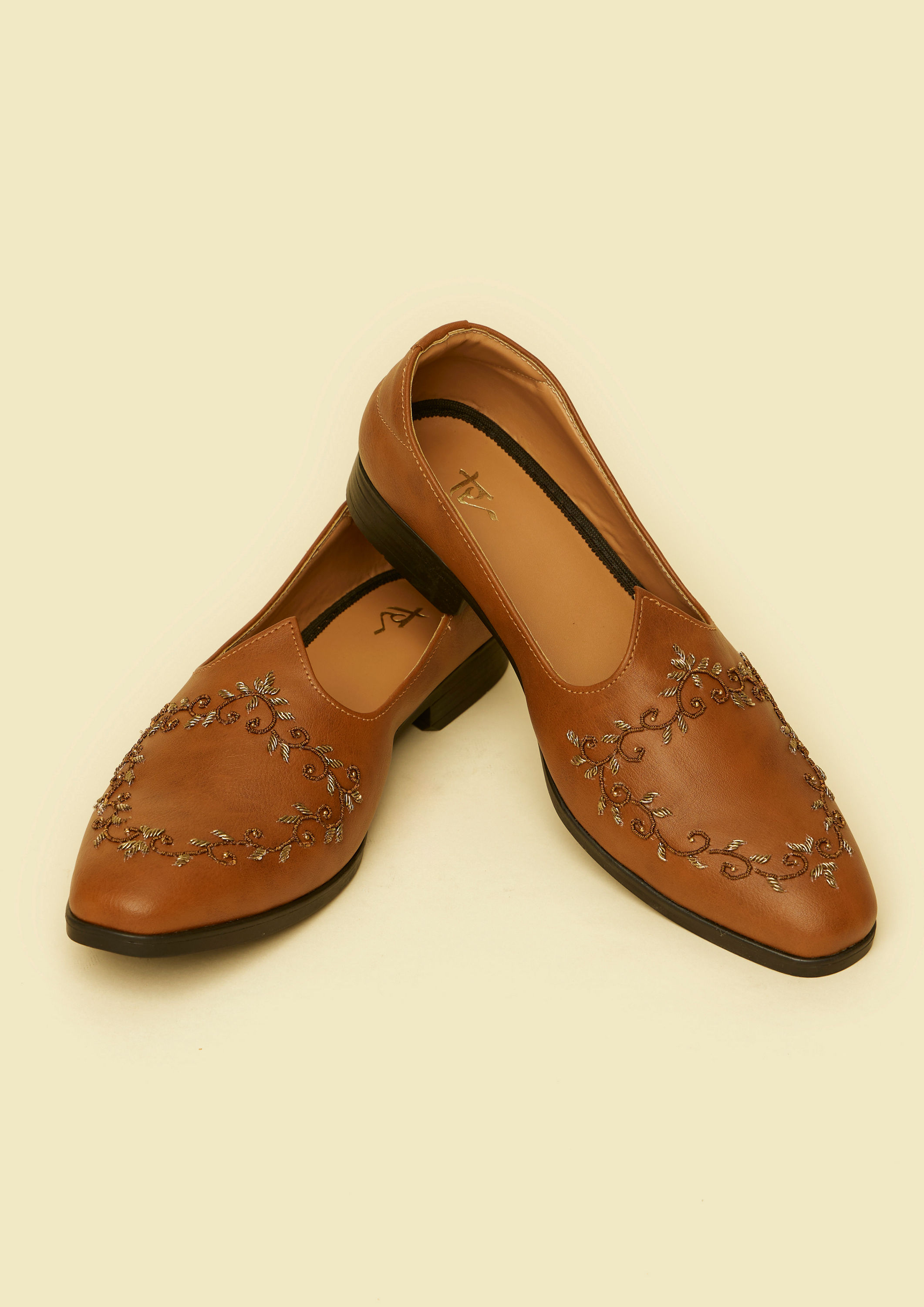 Twamev Men Tan Magnificence Jooti