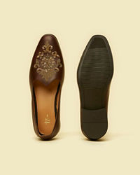 Twamev Men Dapper Brown Jooti