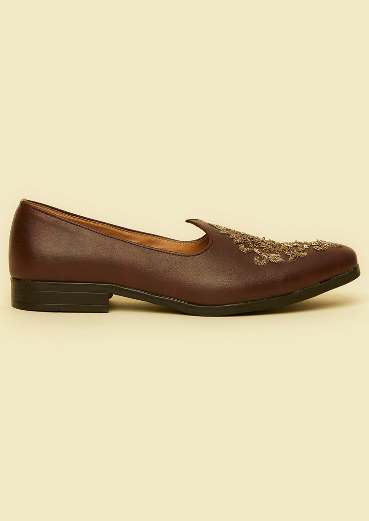 Twamev Men Dapper Brown Jooti