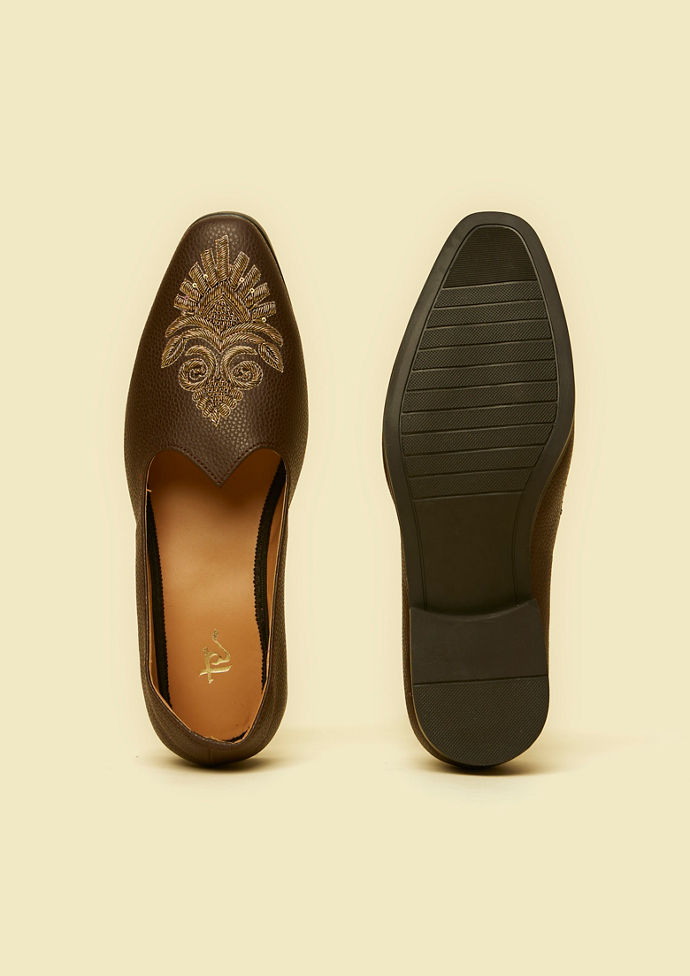 Twamev Men Regal Brown Jooti