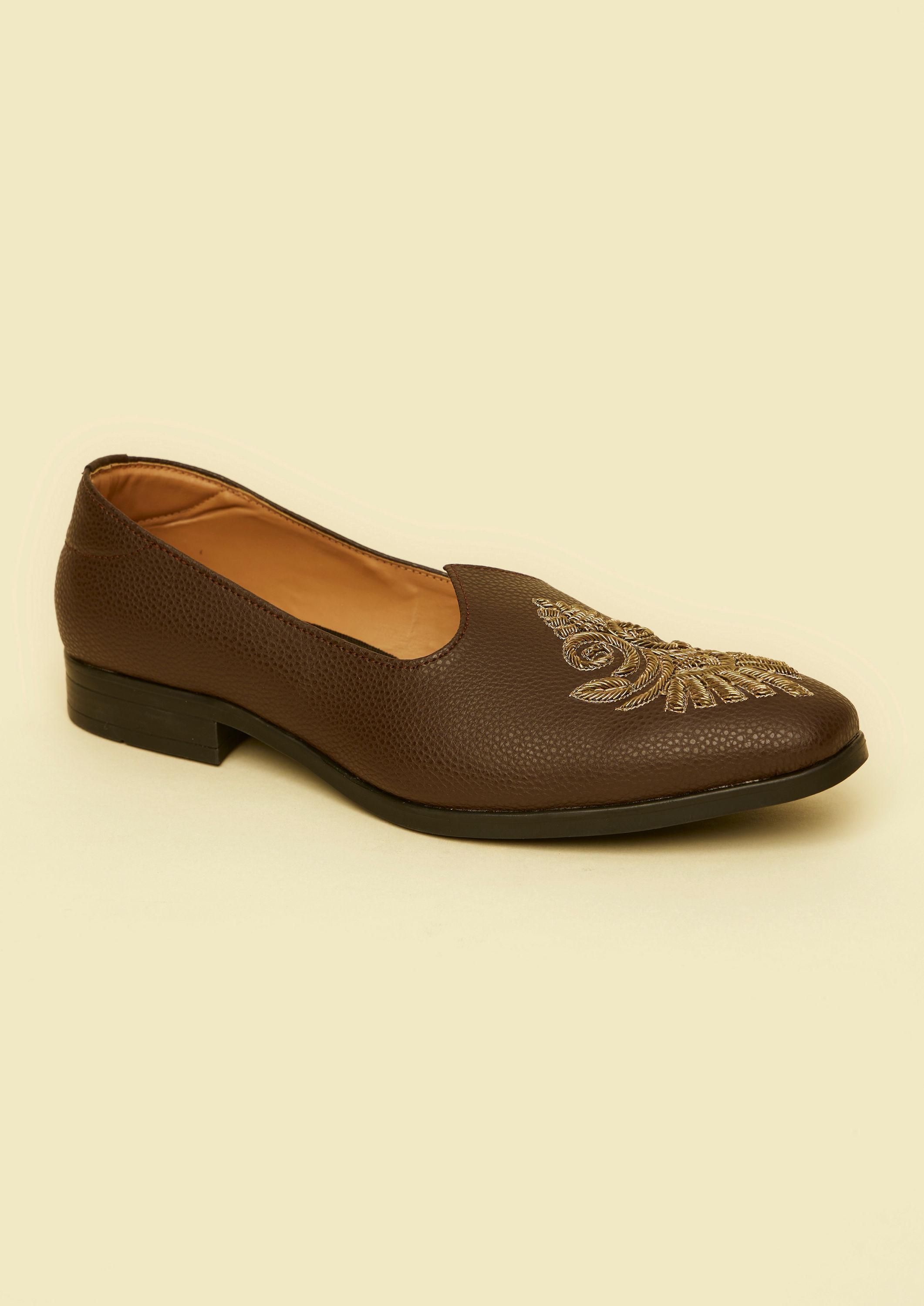 Twamev Men Regal Brown Jooti