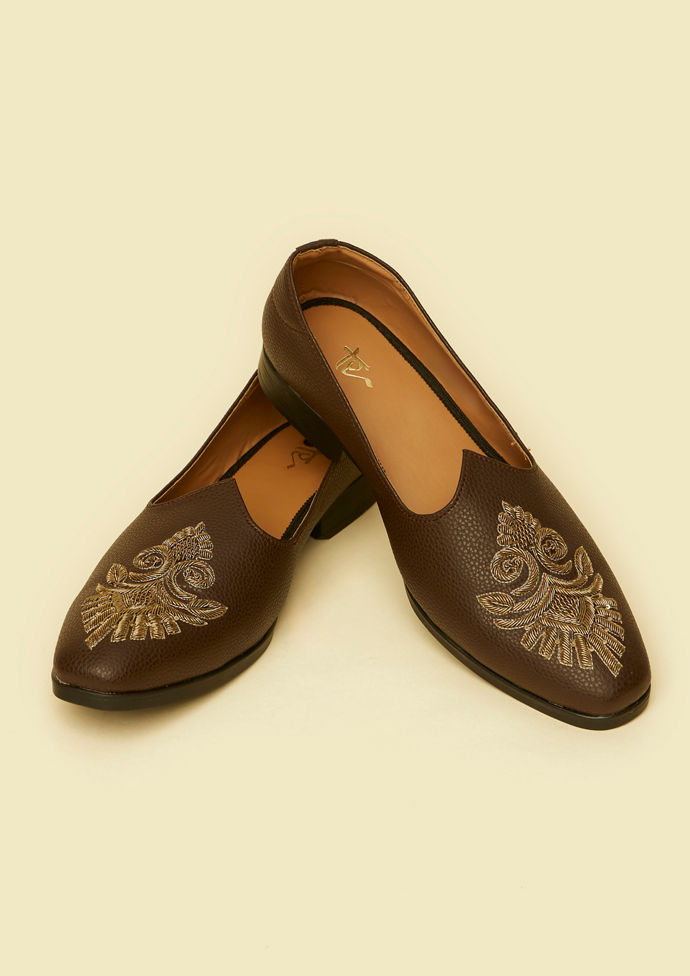 Twamev Men Regal Brown Jooti
