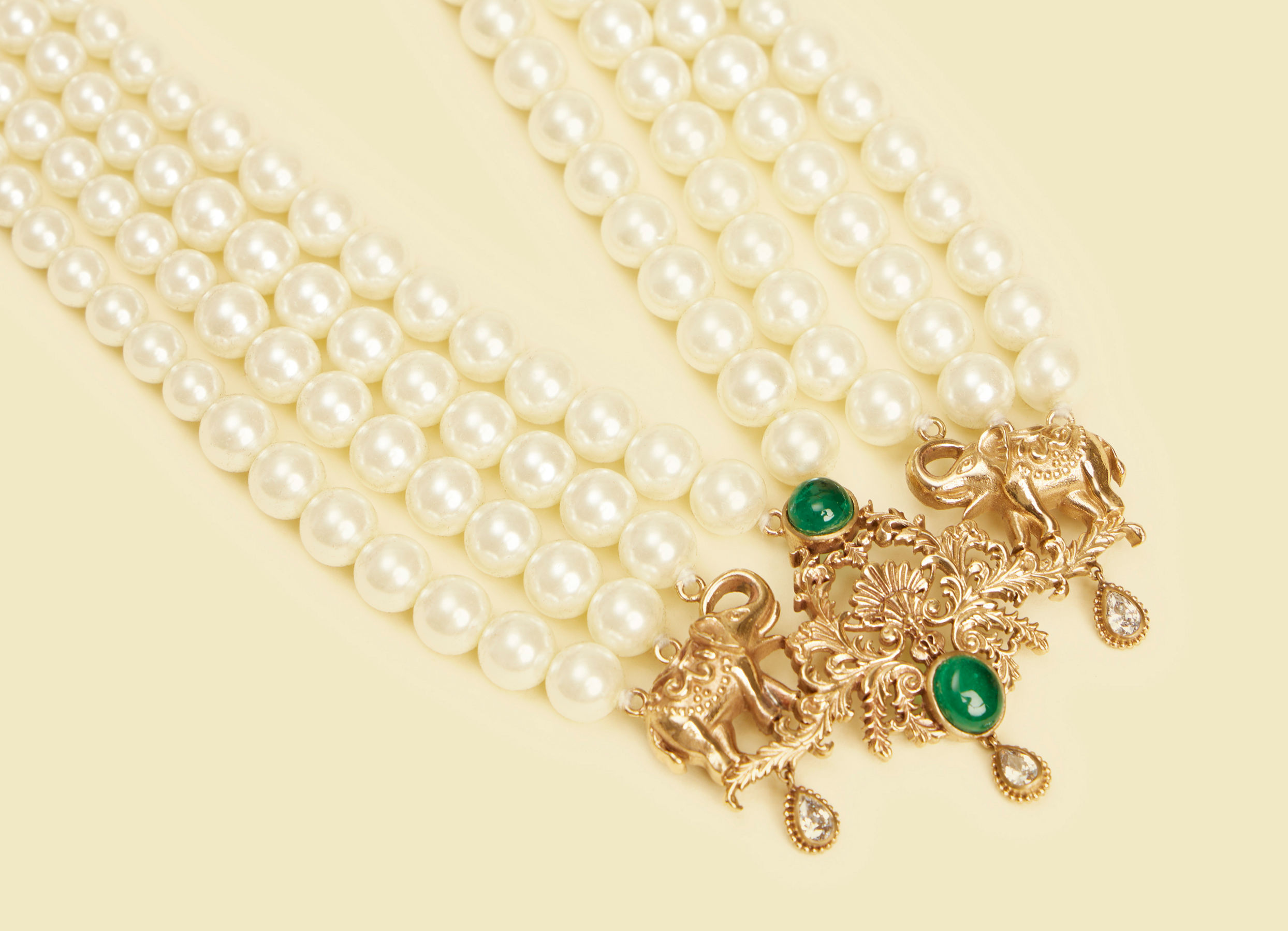 Twamev Men Traditional Beaded Cream Mala