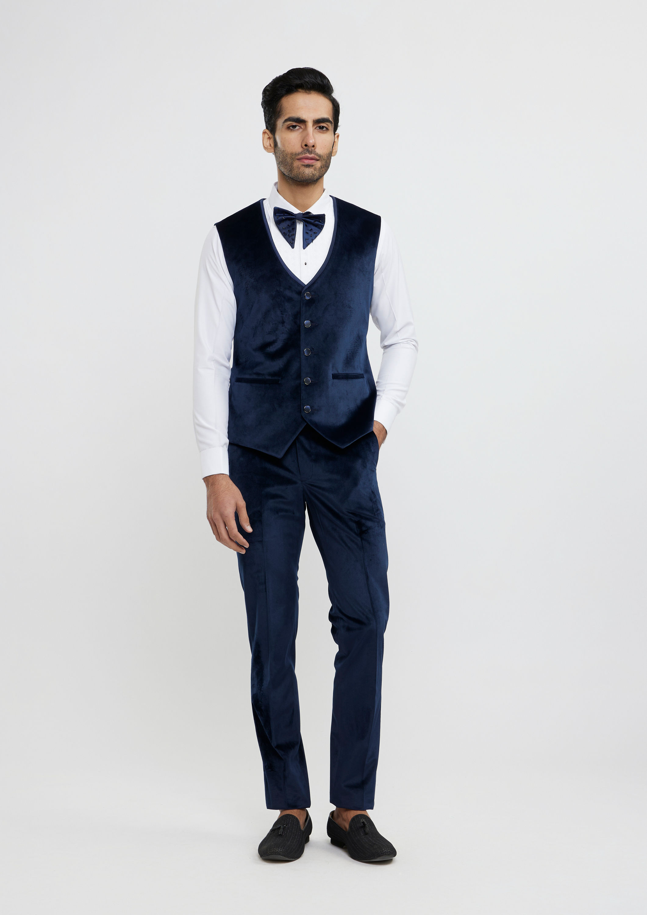 Twamev Men Midnight Blue Cutdana Embellished Tuxedo Suit Set