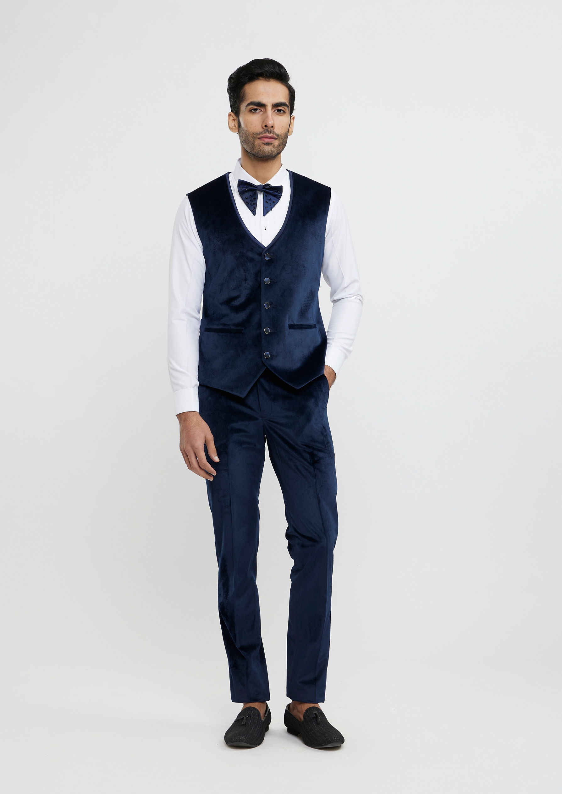 Twamev Men Midnight Blue Cutdana Embellished Tuxedo Suit Set