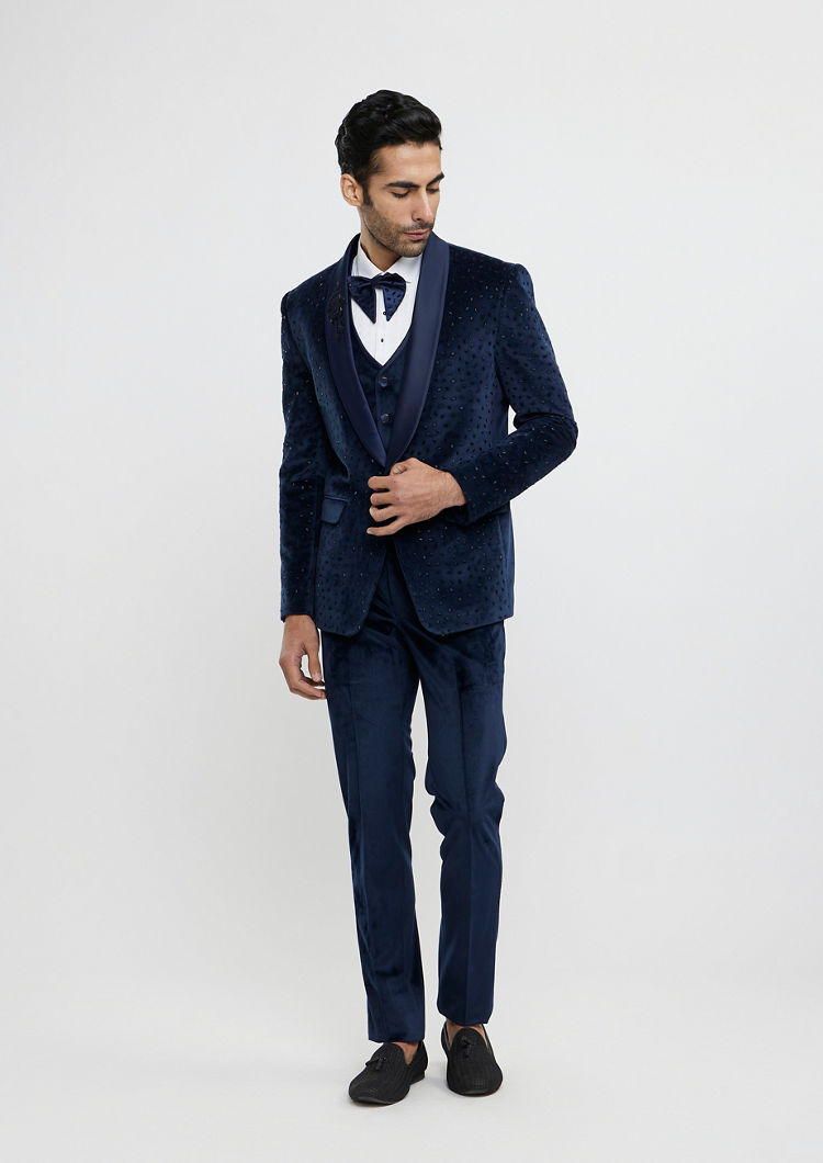 Twamev Men Midnight Blue Cutdana Embellished Tuxedo Suit Set