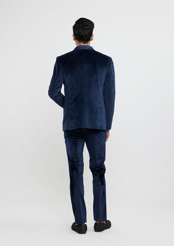 Twamev Men Midnight Blue Cutdana Embellished Tuxedo Suit Set