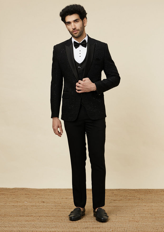 Twamev Men Black Charisma Suit Set