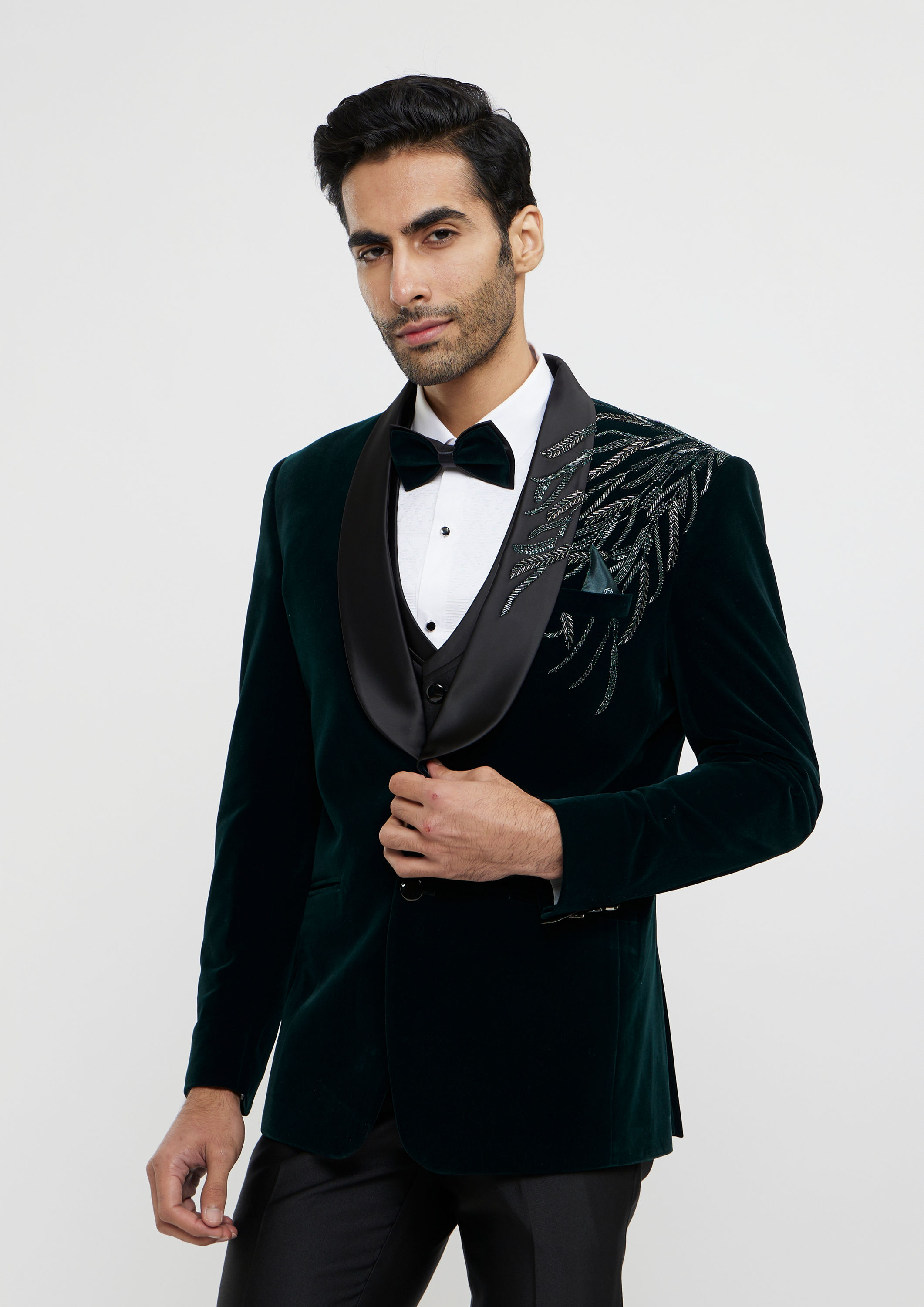 Twamev Men Elegant Dark Green Velvet Suit Set