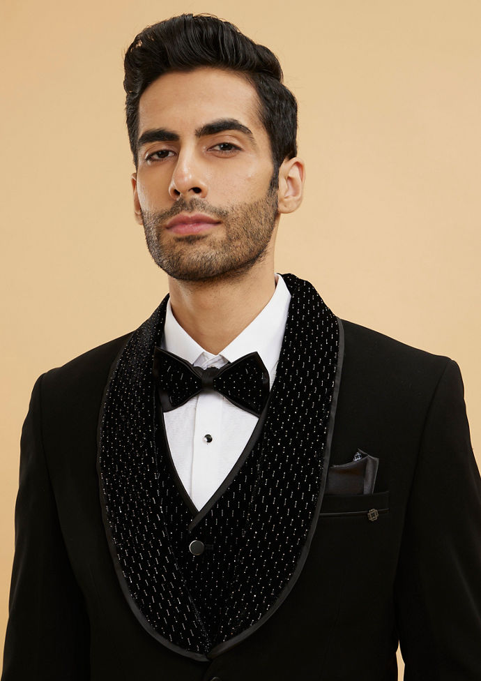 Twamev Men Midnight Blue Embellished Tuxedo Suit Set