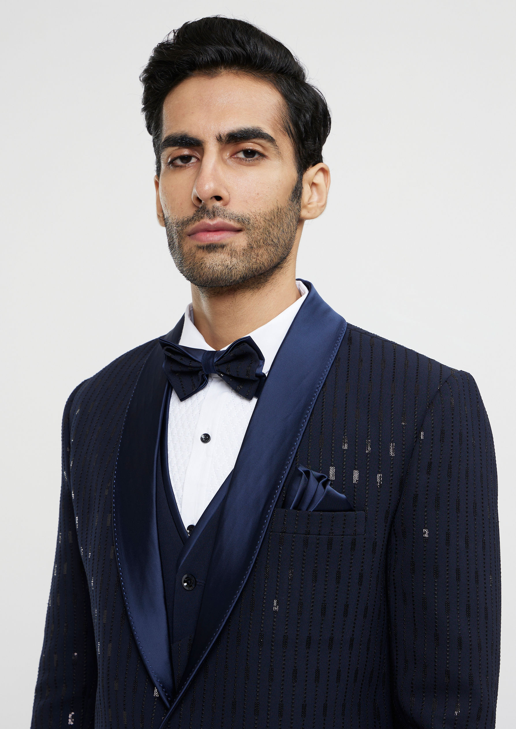 Twamev Men Navy Blue Linear Patterned Sequinned Suit Set