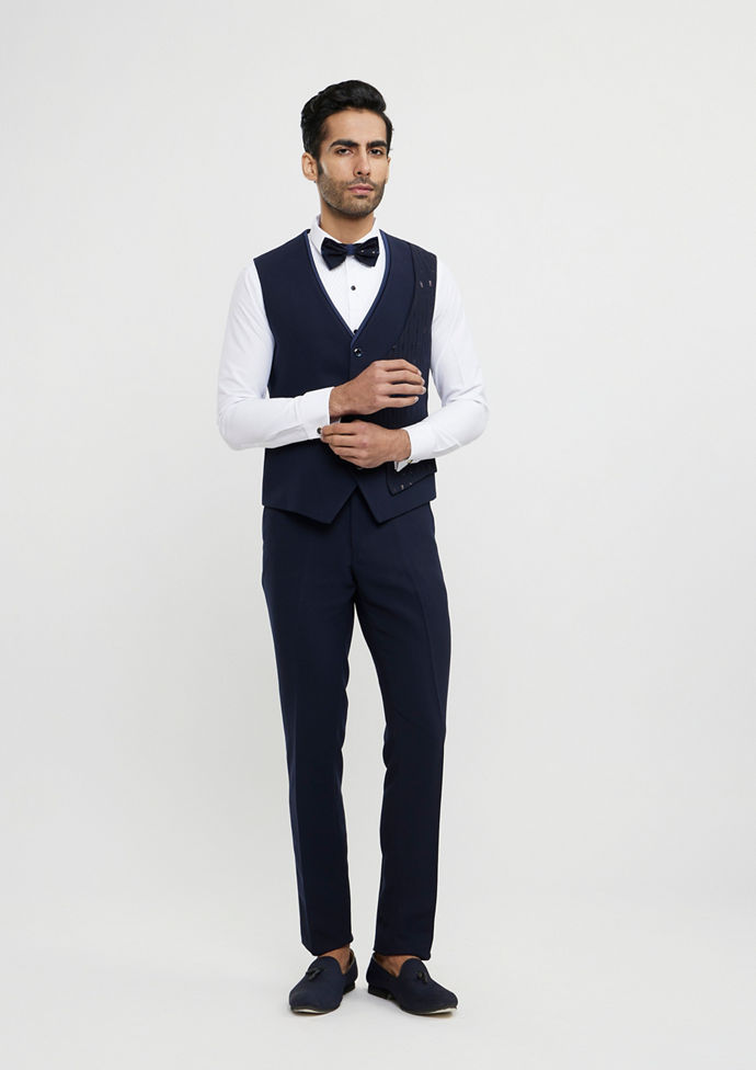 Twamev Men Navy Blue Linear Patterned Sequinned Suit Set