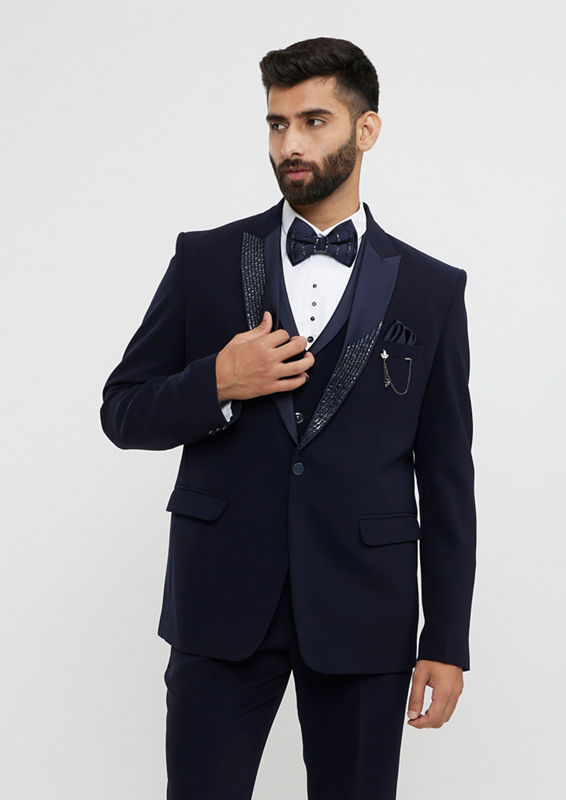 alt message - Twamev Men Indigo Blue Plain Classic Suit Set with Cutdana Work image number 0