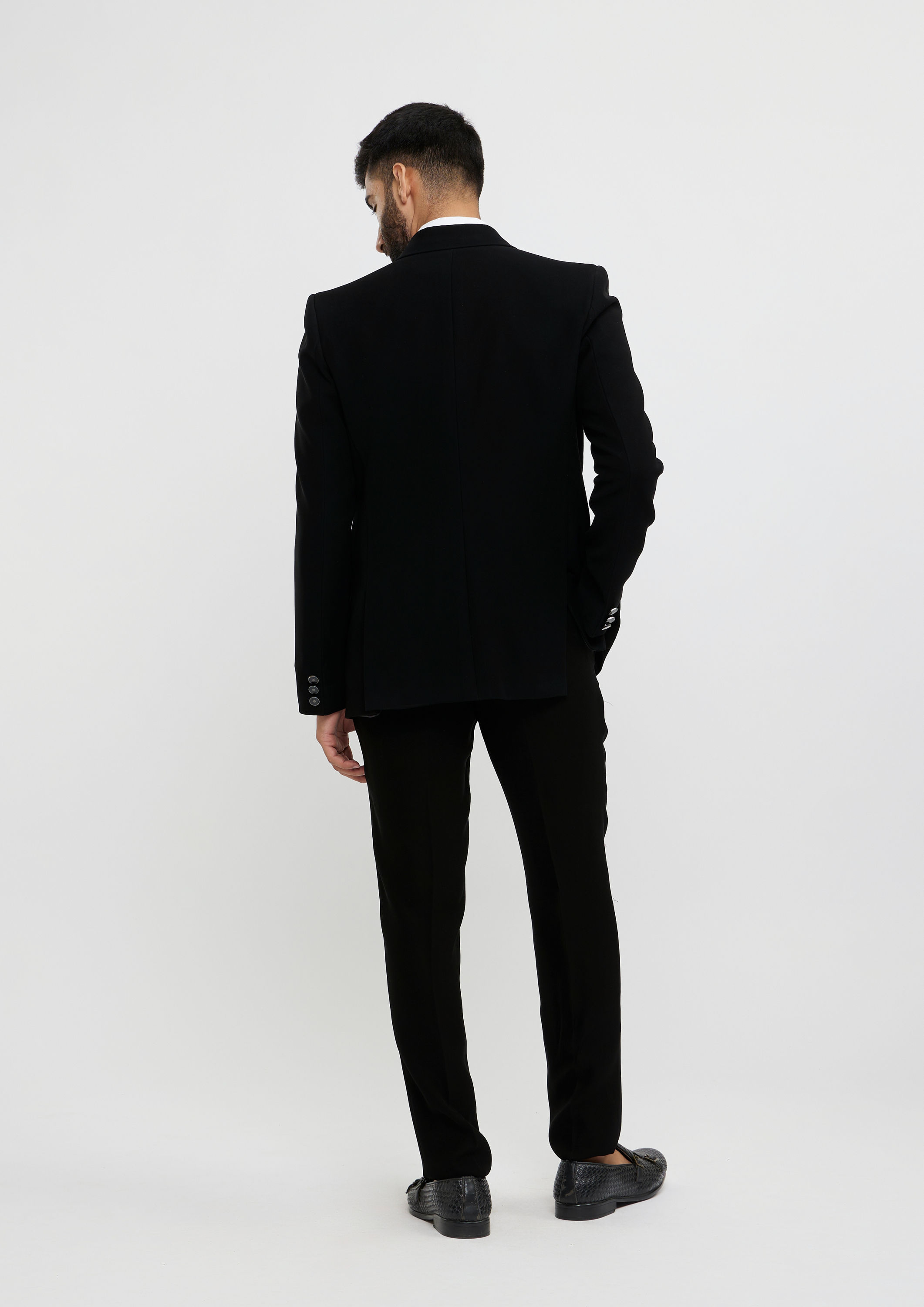 alt message - Twamev Men Black Elegance Suit Set image number 5