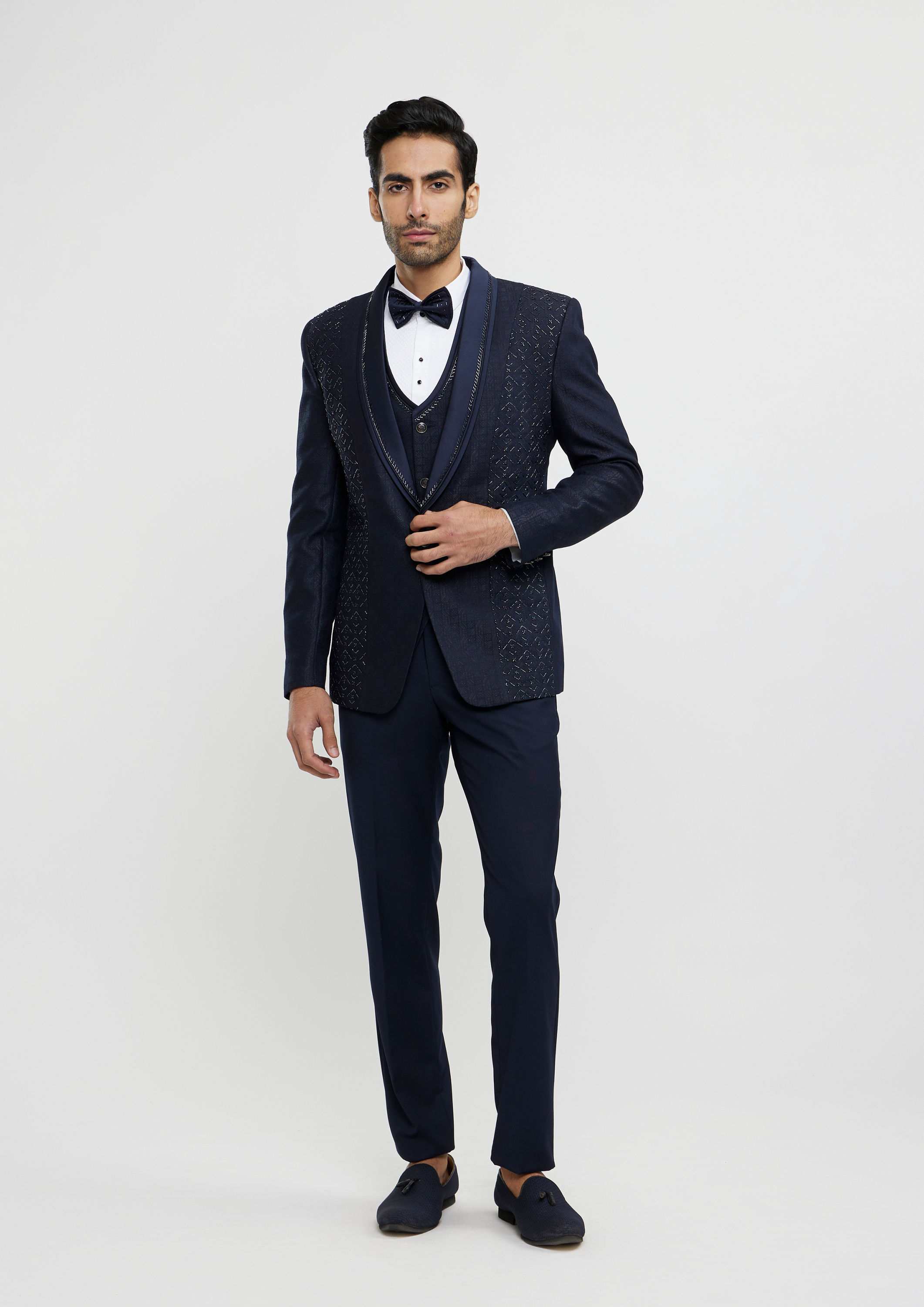 Twamev Men Midnight Blue Jaal Patterned Suit Set with Sequin Work