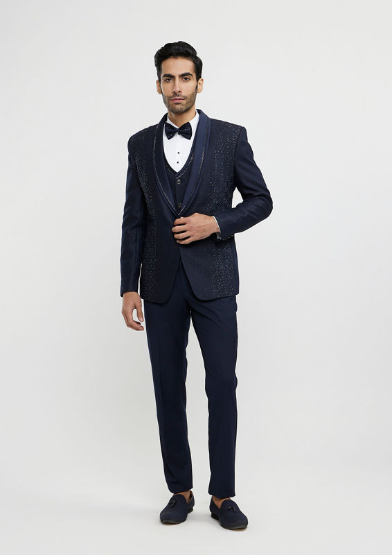 Twamev Men Midnight Blue Jaal Patterned Suit Set with Sequin Work
