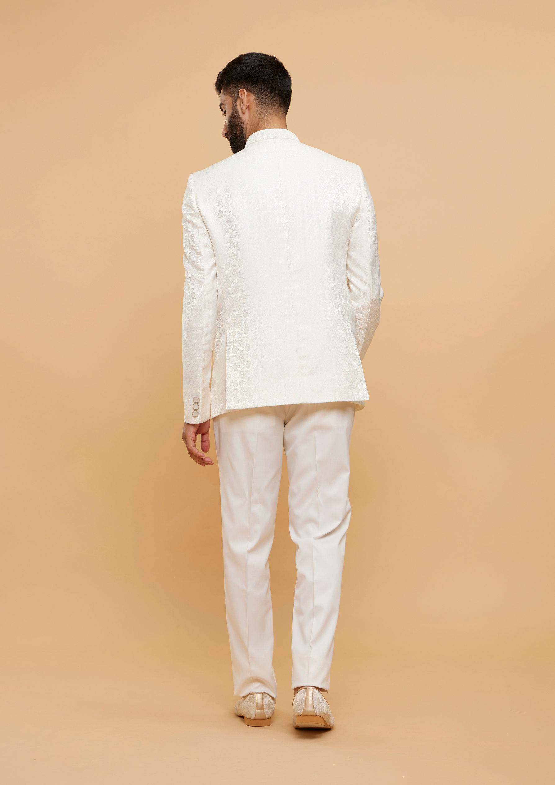 Twamev Men Exquisite Warm White Brocade Ensemble