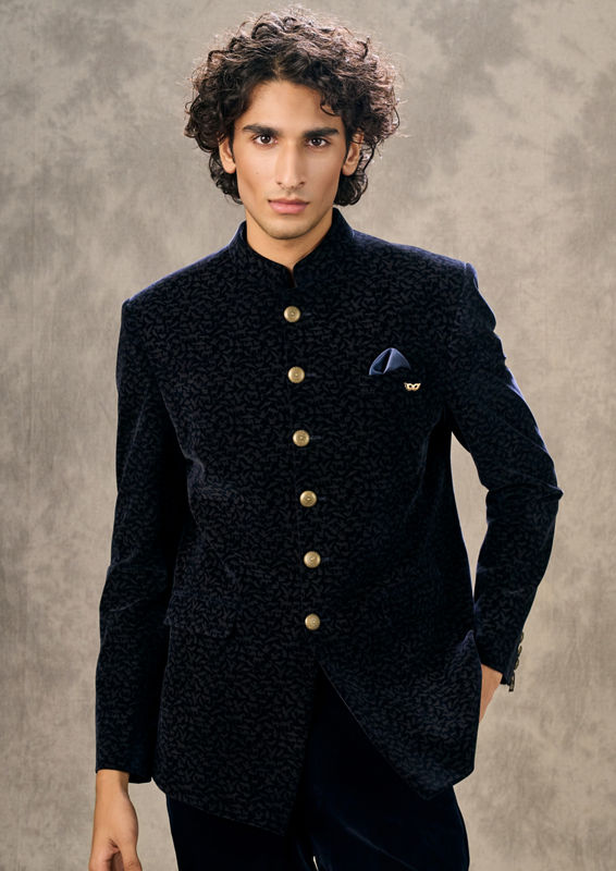 Twamev Men Navy Velvet Textured Jodhpuri Set