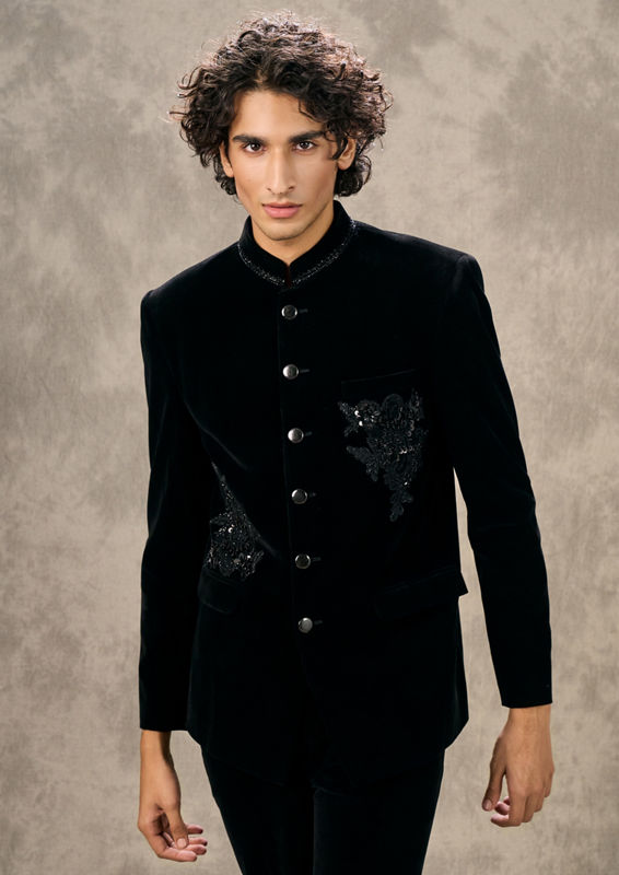 Twamev Men Elegant Black Velvet Jodhpuri Set
