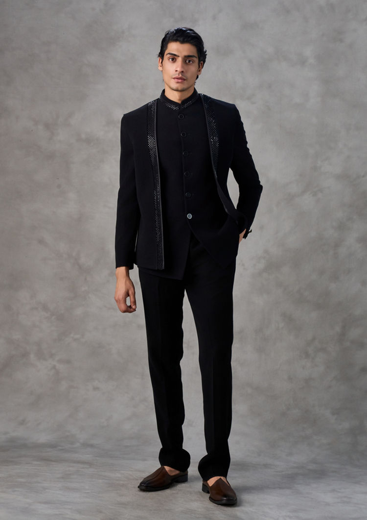 Twamev Men Black Royal Jodhpuri Ensemble