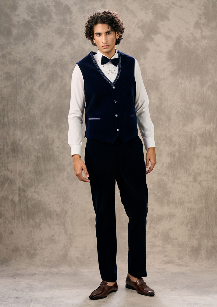 Twamev Men Dark Blue Velvet Elegance Suit Set