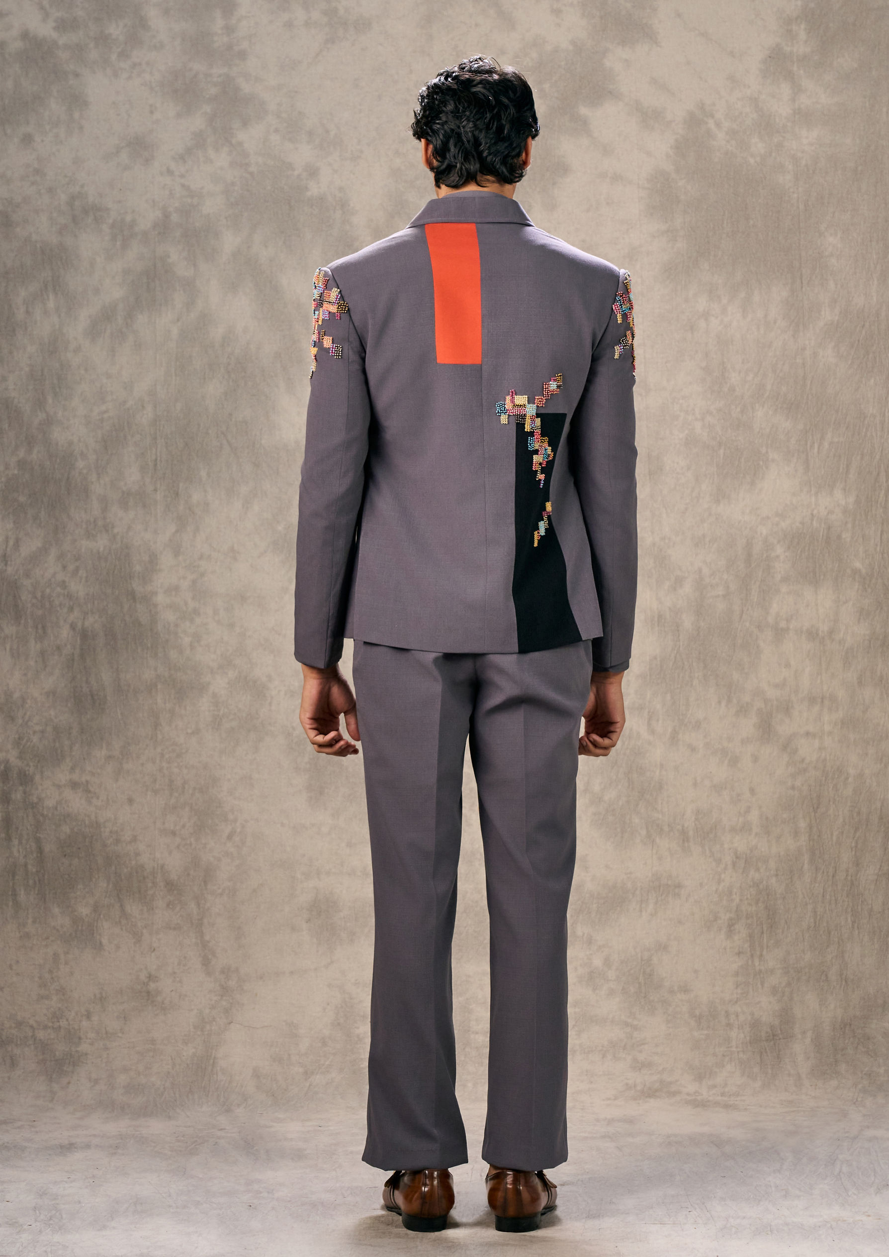 Twamev Men Dark Grey Elegance Suit Set