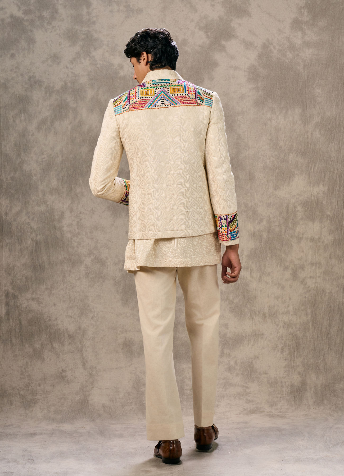 Twamev Men Cream Elegance Suit Set