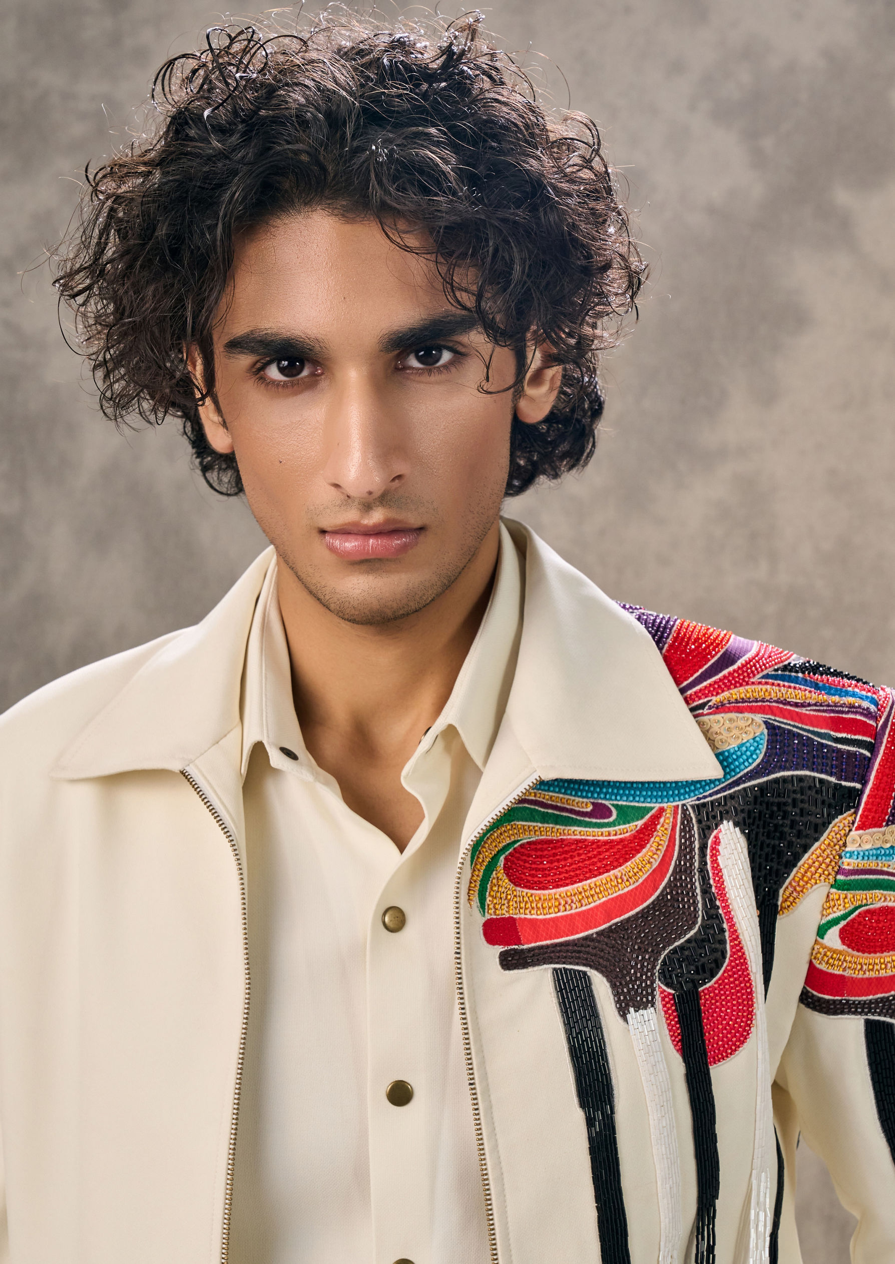 Twamev Men Cream-Coloured Sumptuous Suit Set