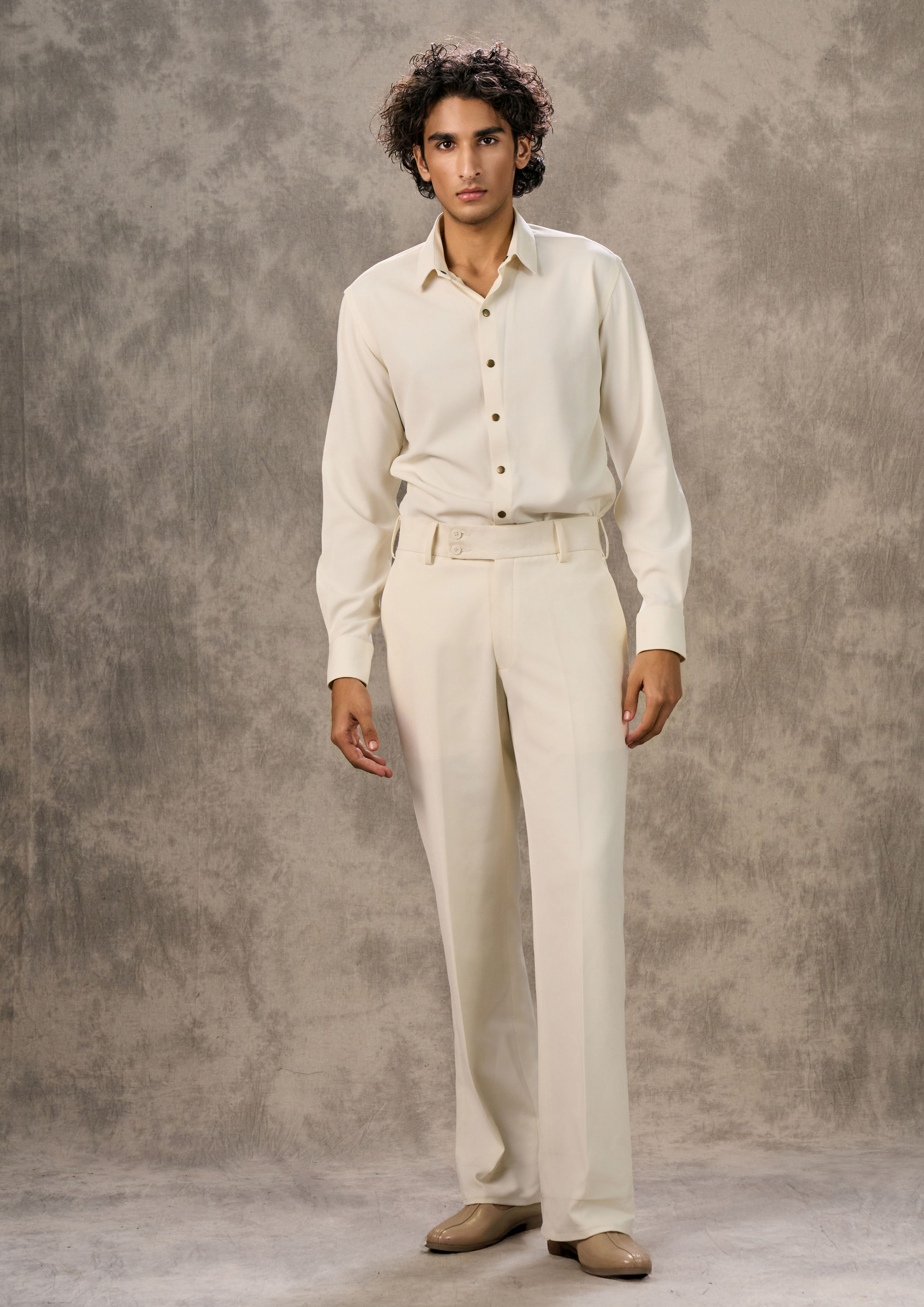 Twamev Men Cream-Coloured Sumptuous Suit Set