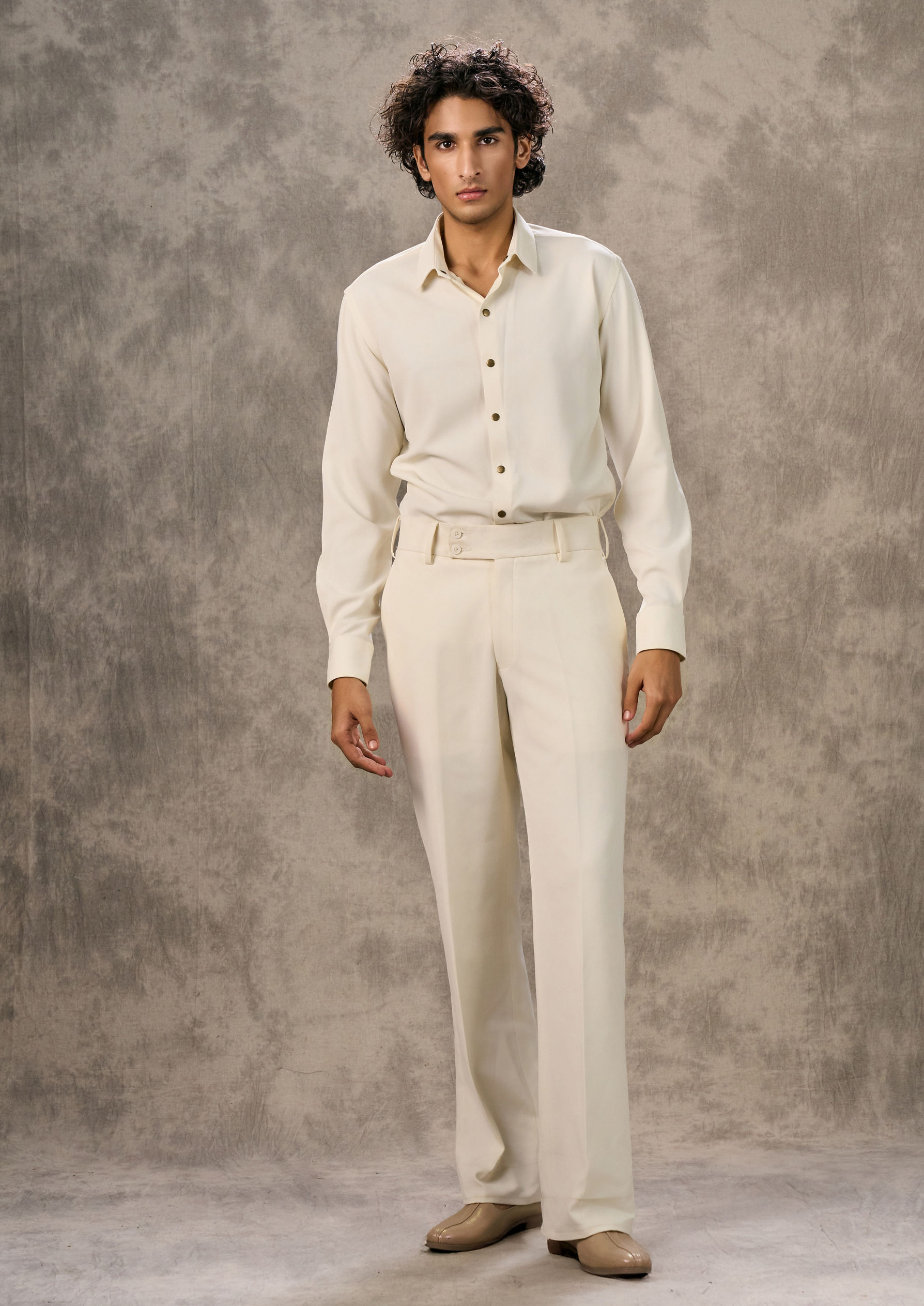 Twamev Men Cream-Coloured Sumptuous Suit Set