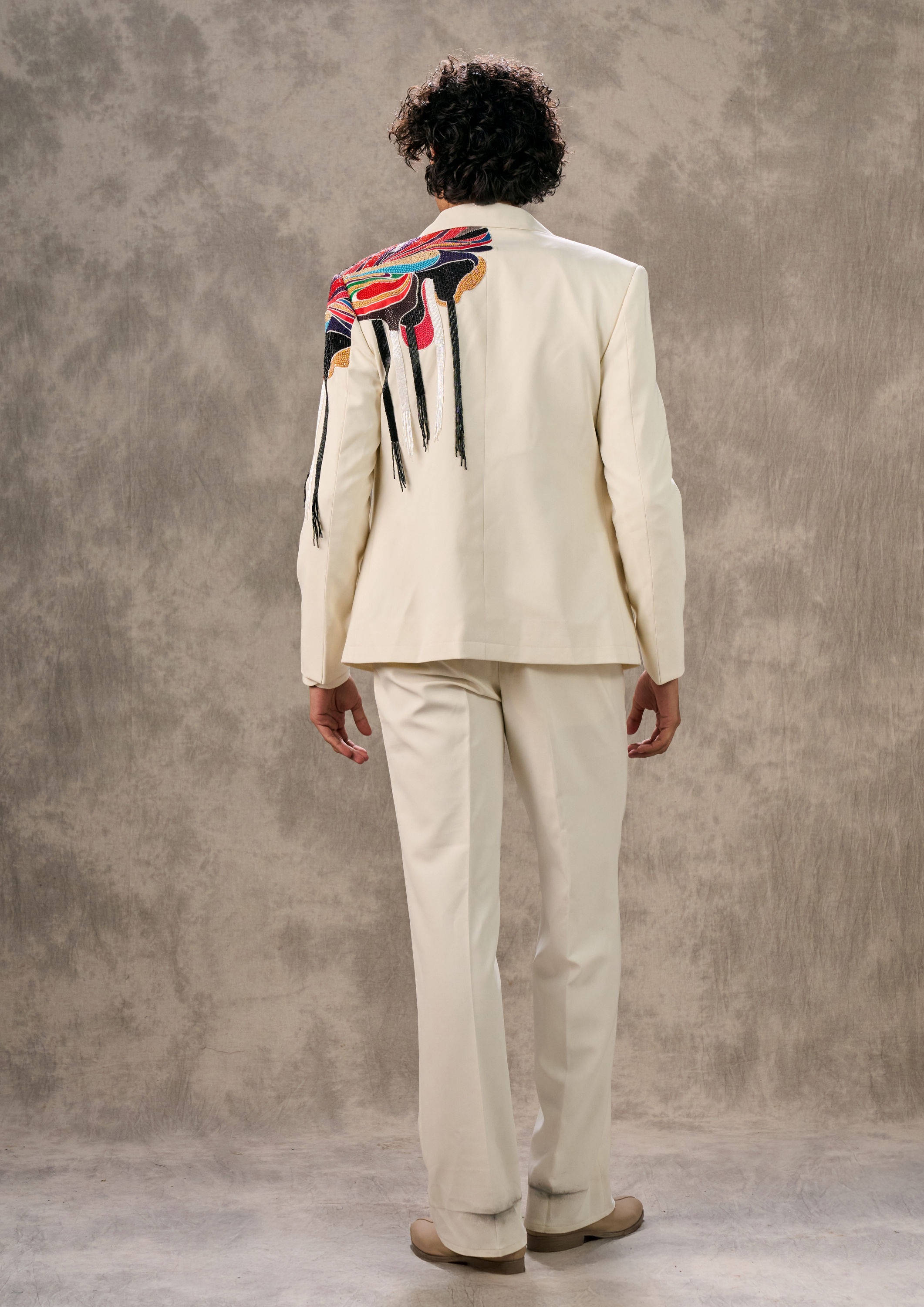 Twamev Men Cream-Coloured Sumptuous Suit Set