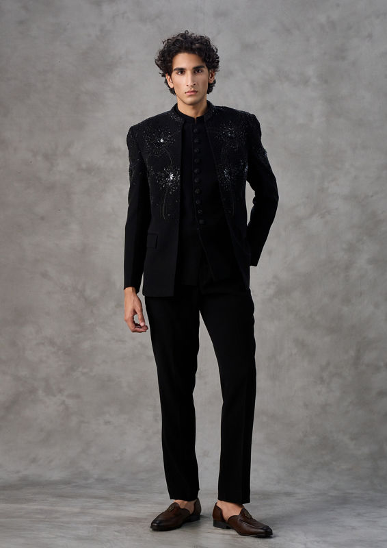 Twamev Men Black Elegance Jodhpuri Set