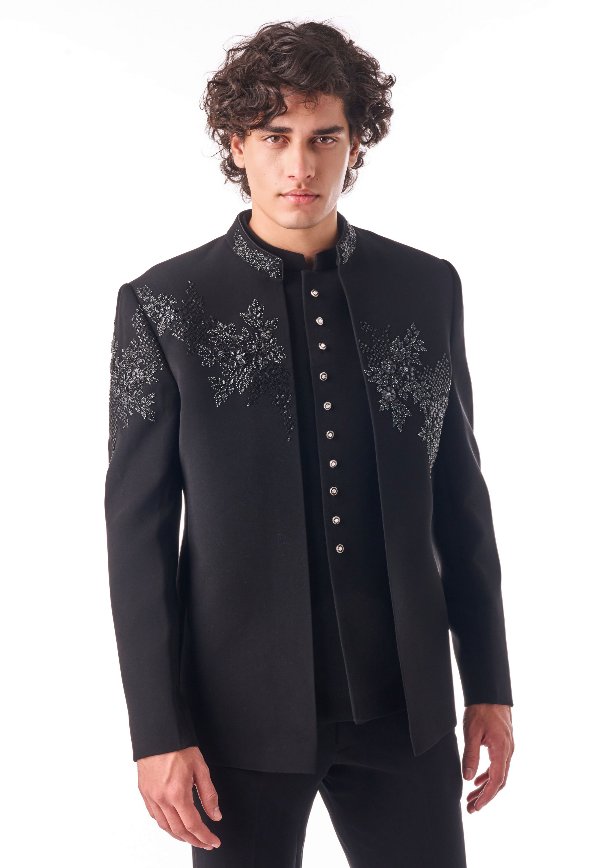 Twamev Men Black Zardosi Jodhpuri