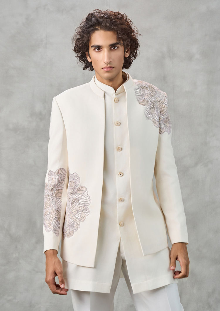 Twamev Men Ivory Floral Hand Embroidered Bandhgala Jodhpuri Set