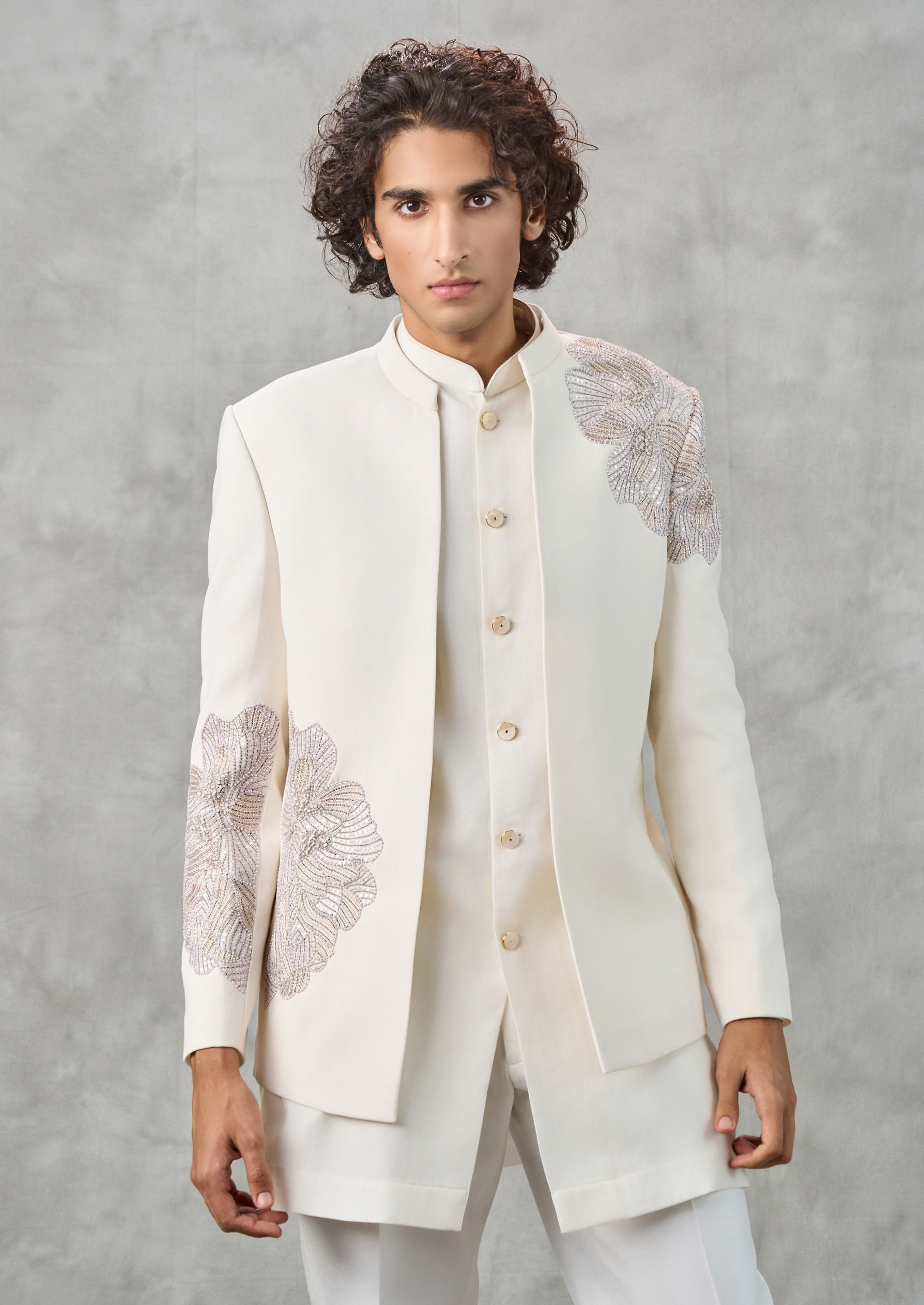 Twamev Men Ivory Floral Hand Embroidered Bandhgala Jodhpuri Set
