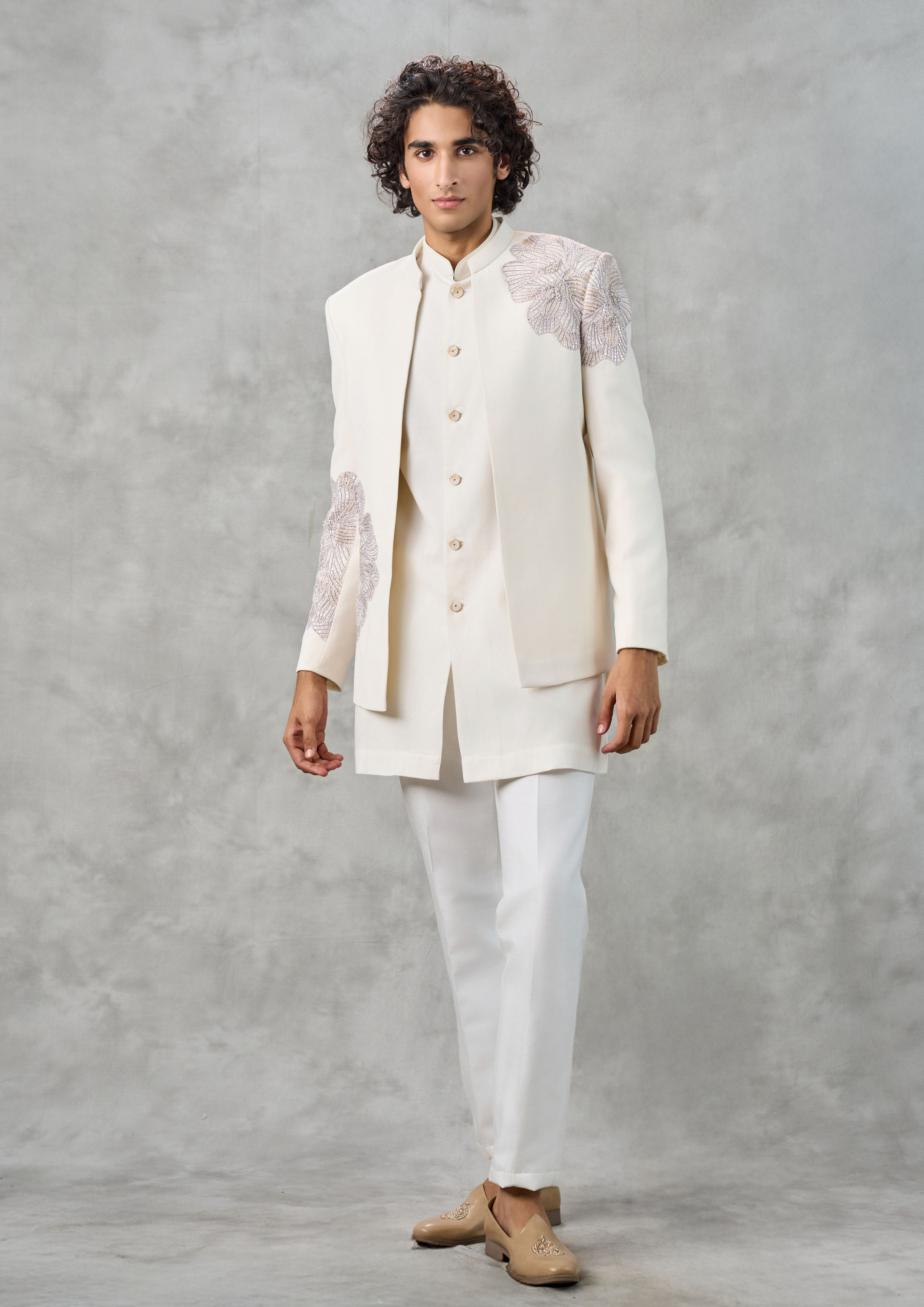 Twamev Men Ivory Floral Hand Embroidered Bandhgala Jodhpuri Set