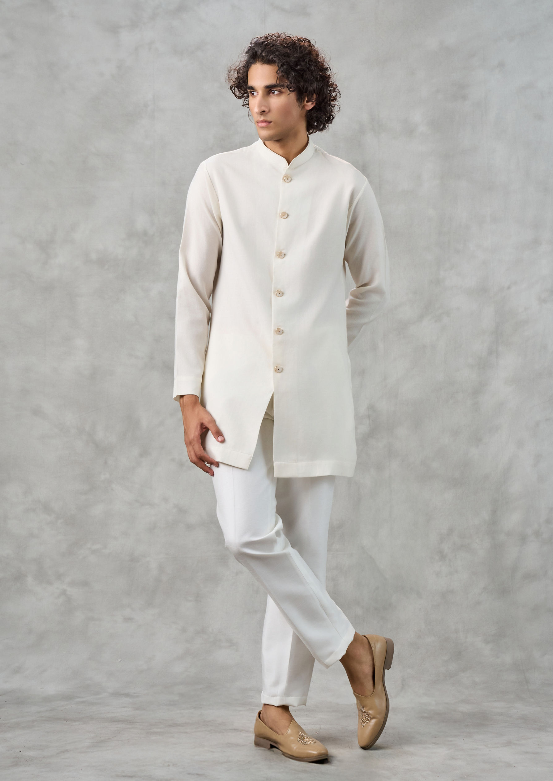 Twamev Men Ivory Floral Hand Embroidered Bandhgala Jodhpuri Set