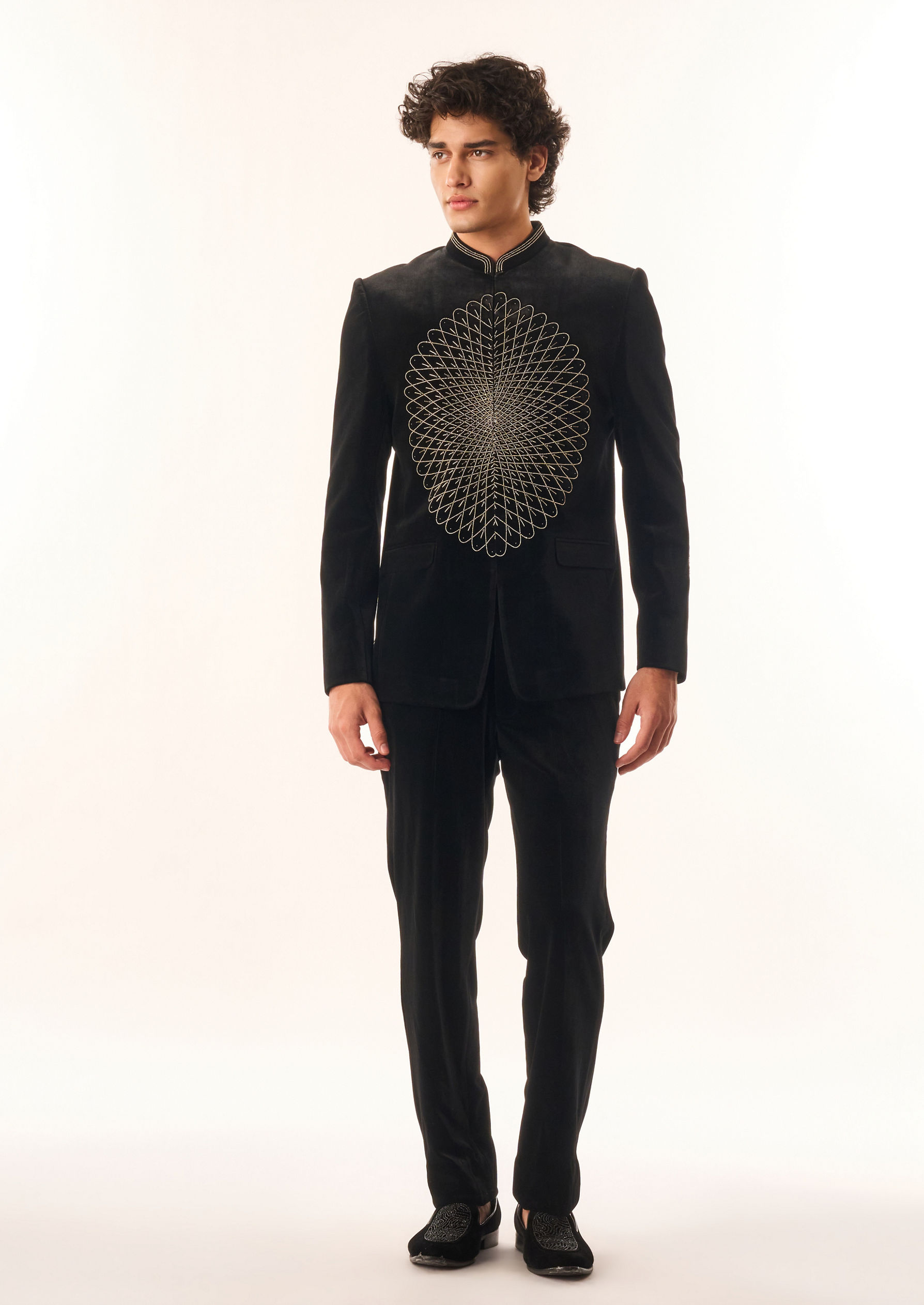Twamev Men Black Velvet Jodhpuri Set with Embroidery