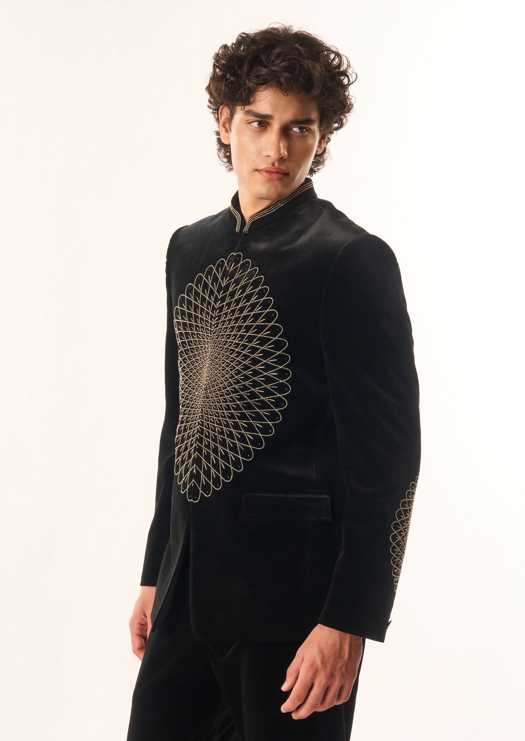 Twamev Men Black Velvet Jodhpuri Set with Embroidery