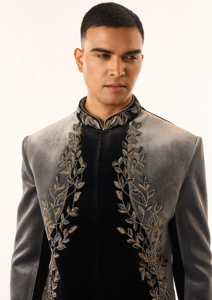 Twamev Men Black Velvet Jodhpuri Set with Embroidery