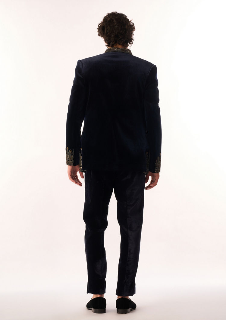 Twamev Men Dark Blue Velvet Jodhpuri Set with Embroidery