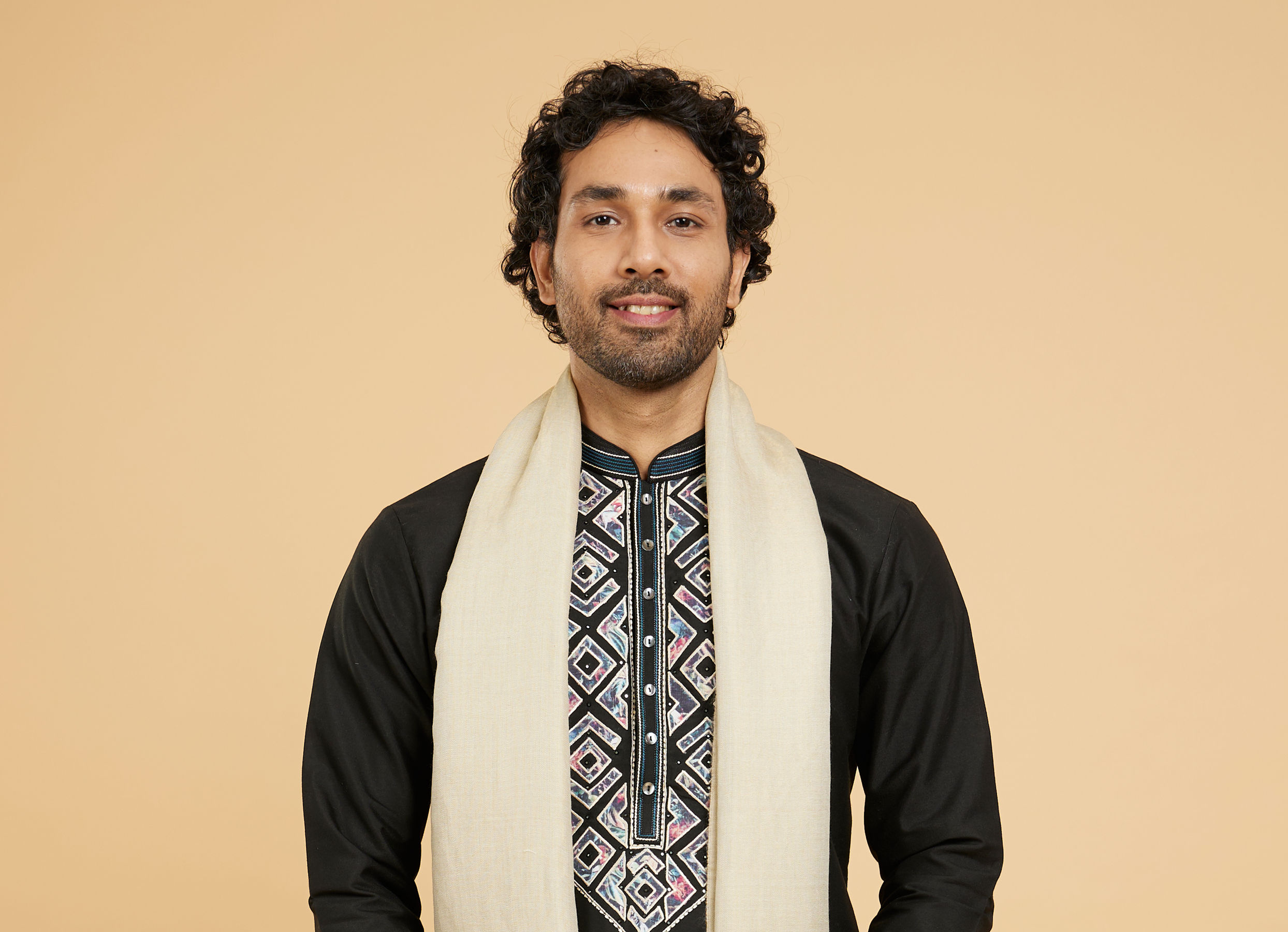 Twamev Men Beige Grandeur Shawl