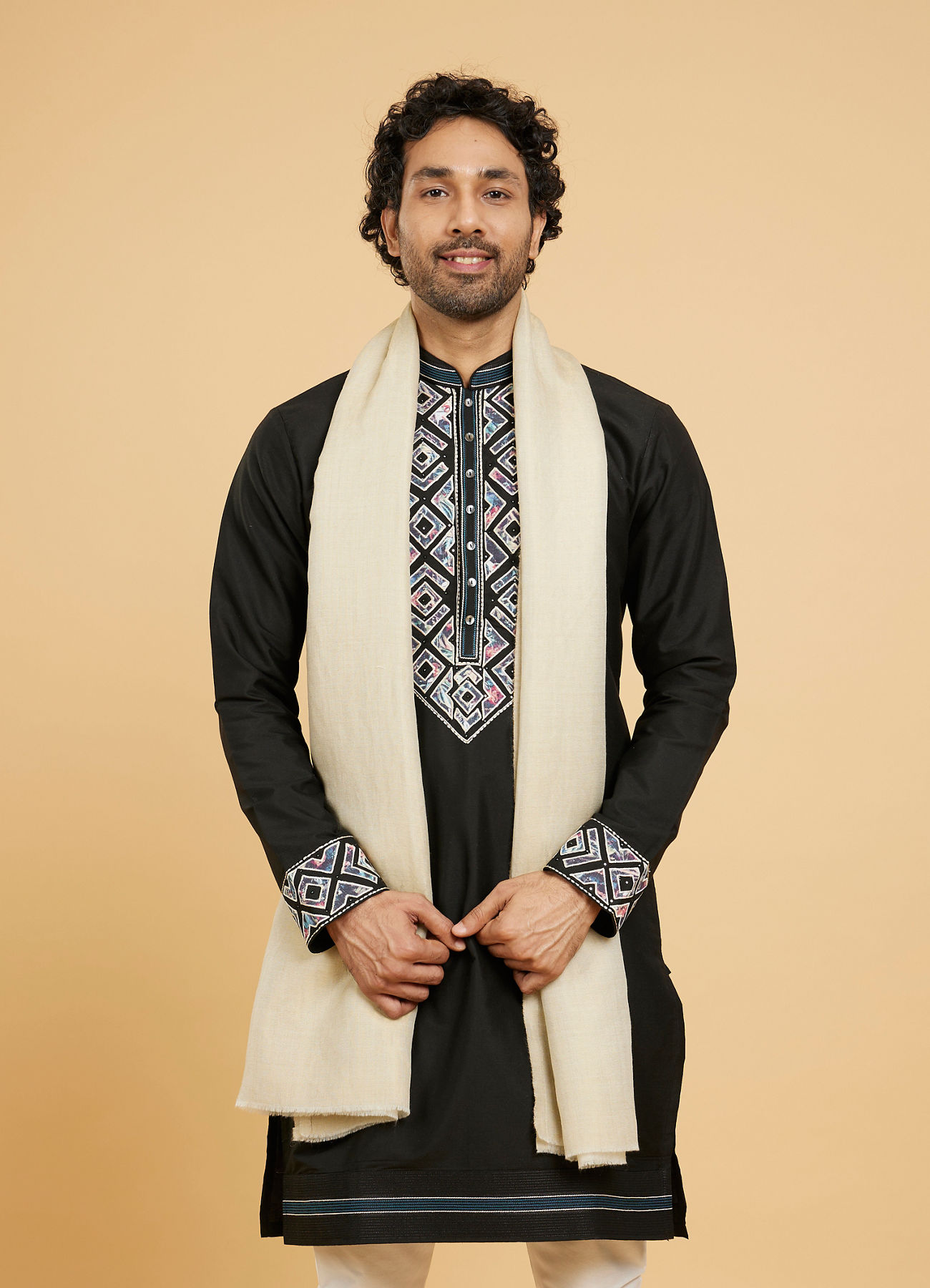 Twamev Men Beige Grandeur Shawl