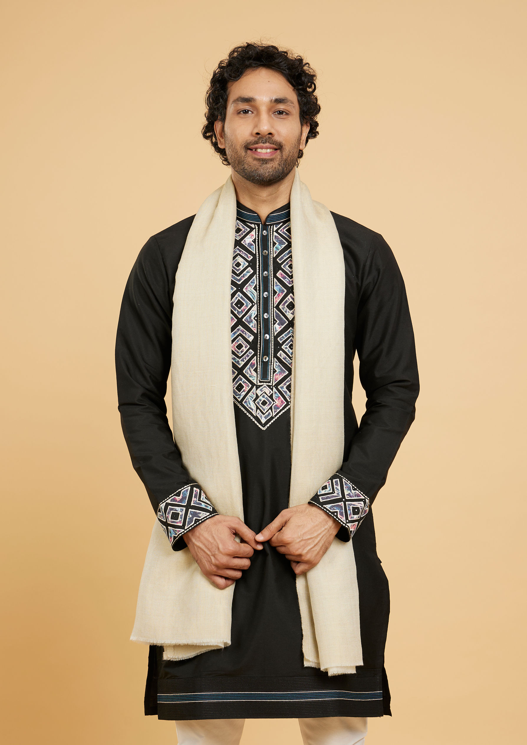 Twamev Men Beige Grandeur Shawl