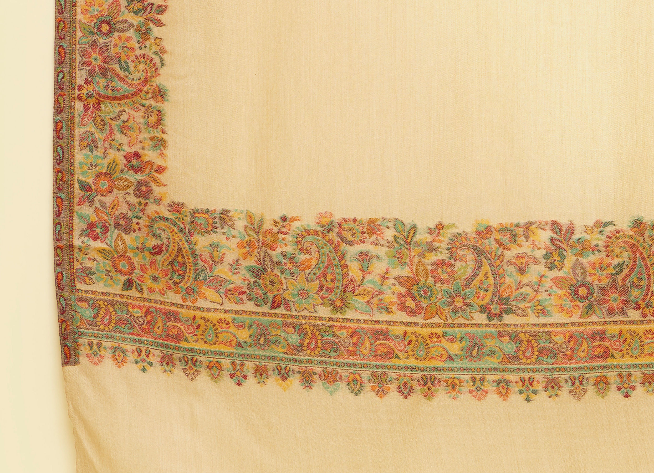 Twamev Men Elegant Beige Shawl