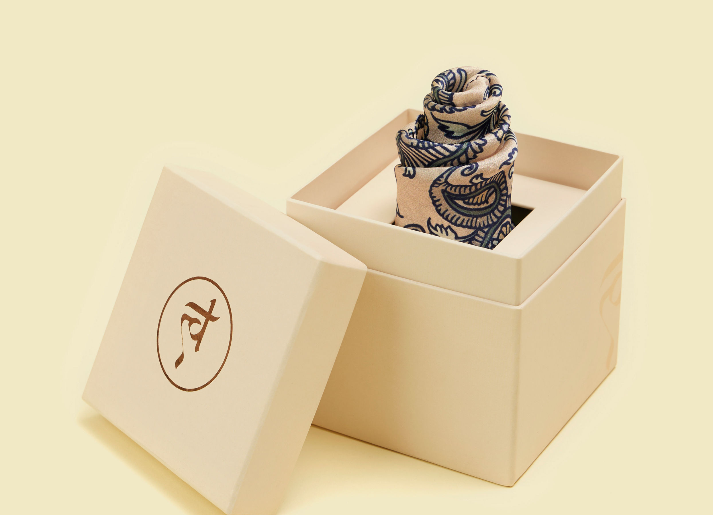 Twamev Men Satin Pink Pocket Square