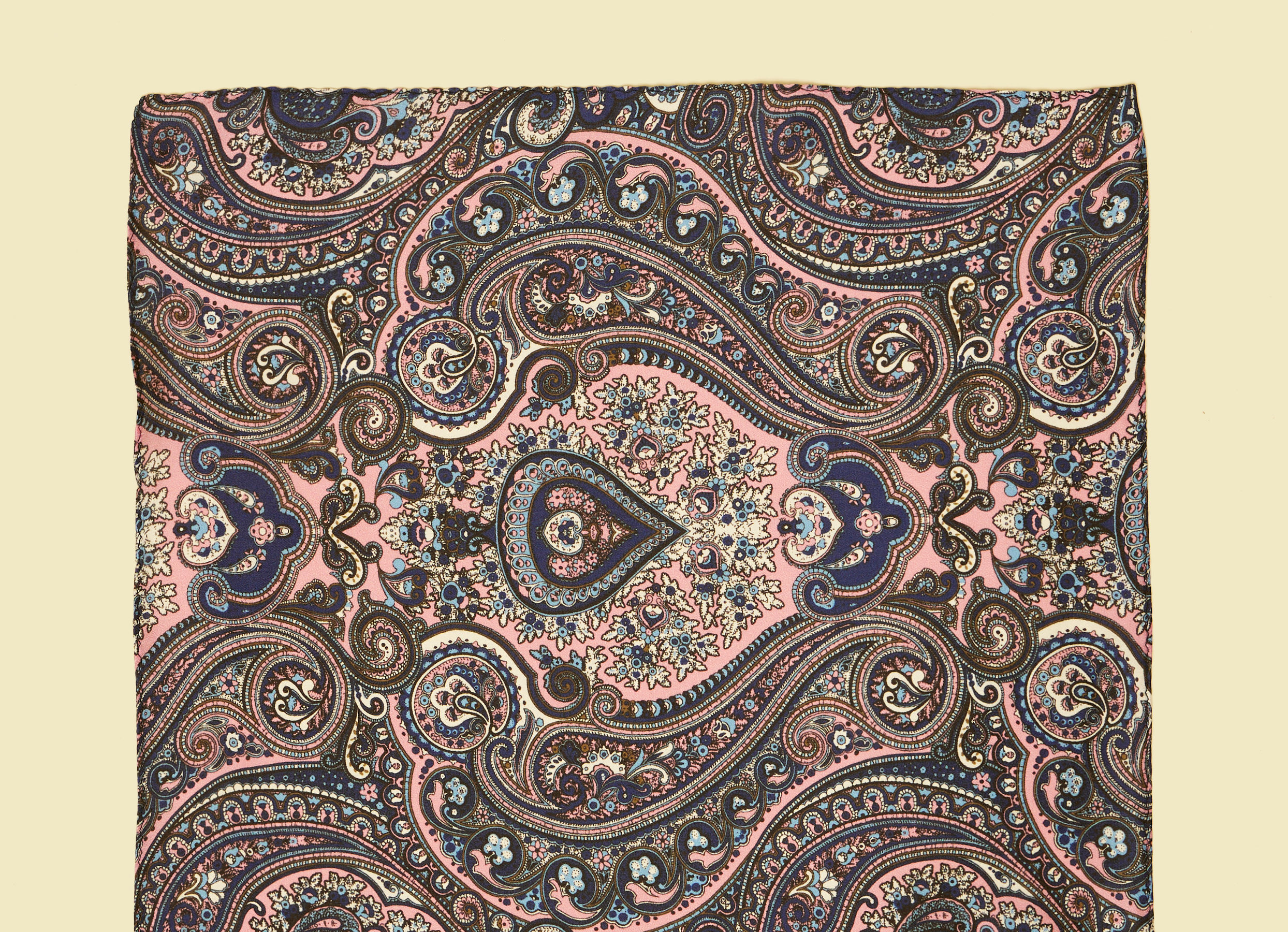 Twamev Men Pink Satin Pocket Square